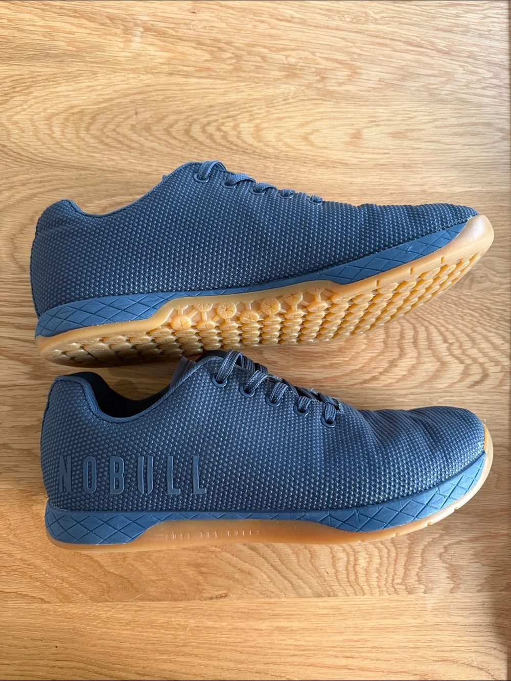 Men’s Nobull Gym shoes 10.5